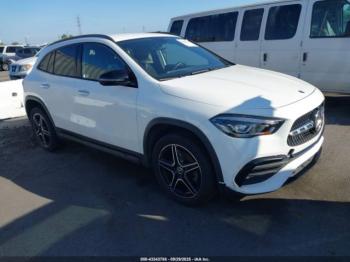  Salvage Mercedes-Benz GLA