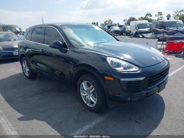  Salvage Porsche Cayenne