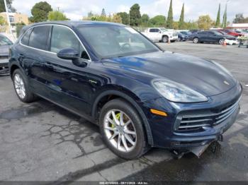  Salvage Porsche Cayenne E-hybrid