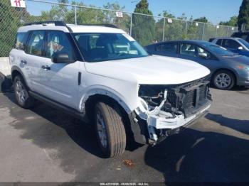  Salvage Ford Bronco