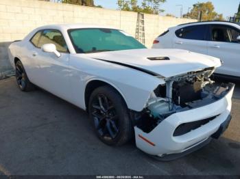  Salvage Dodge Challenger