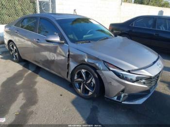  Salvage Hyundai ELANTRA