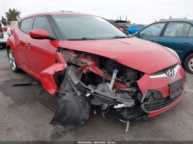  Salvage Hyundai VELOSTER