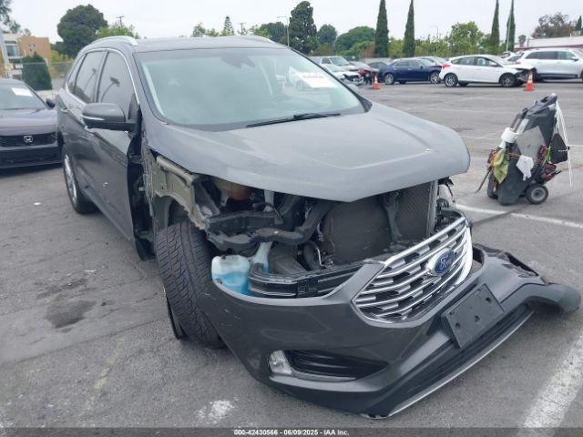  Salvage Ford Edge