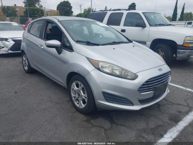  Salvage Ford Fiesta