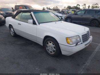  Salvage Mercedes-Benz E-Class