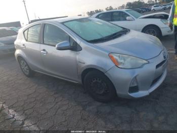  Salvage Toyota Prius c