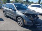 Volkswagen Tiguan S Image 1