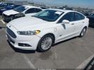 Ford Fusion Titanium Image 2