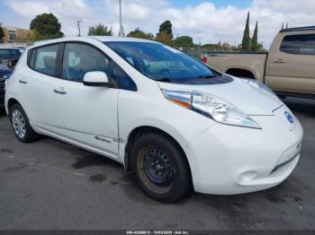  Salvage Nissan LEAF