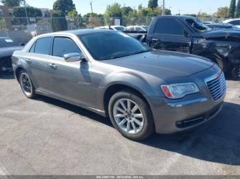  Salvage Chrysler 300