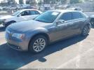 Chrysler 300 Limited Image 11