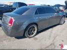 Chrysler 300 Limited Image 3