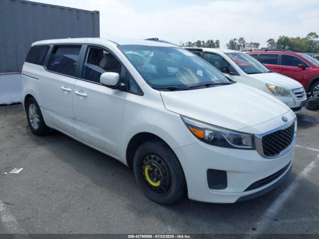  Salvage Kia Sedona