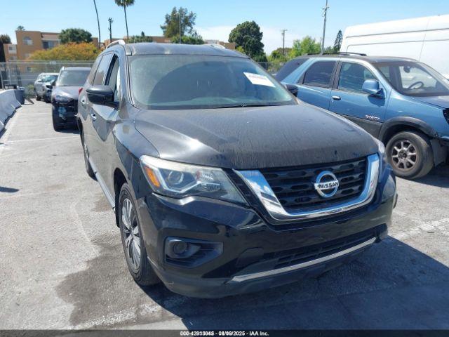  Salvage Nissan Pathfinder