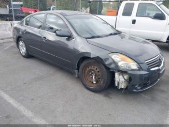  Salvage Nissan Altima
