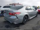 Toyota Camry Se Image 18
