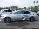 Toyota Camry Se Image 14