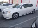 Toyota Avalon Image 13