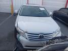 Toyota Avalon Image 8