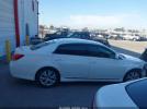 Toyota Avalon Image 12