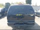 GMC Yukon Denali Image 11