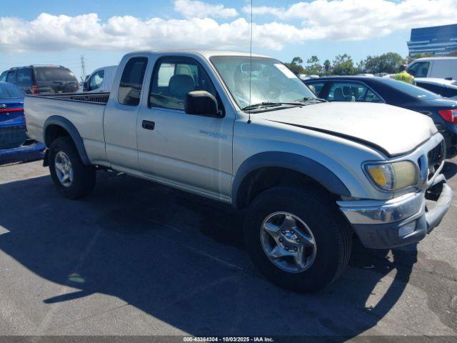  Salvage Toyota Tacoma