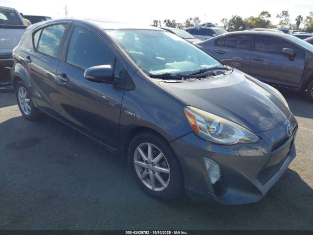  Salvage Toyota Prius c