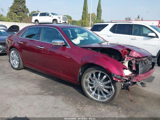  Salvage Chrysler 300