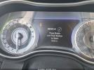 Chrysler 300 Limited Image 16