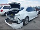 Toyota Camry Xle V6 Image 9