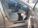 Toyota Camry Le Image 11