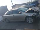 Toyota Camry Le Image 3