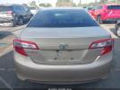 Toyota Camry Le Image 8