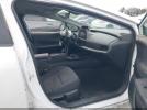 Toyota Prius Le Image 6