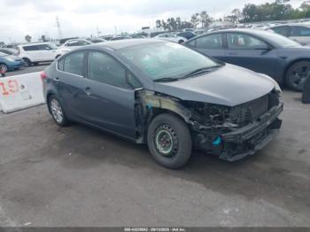  Salvage Kia Forte