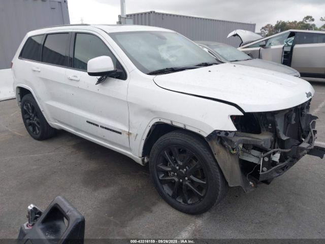  Salvage Jeep Grand Cherokee