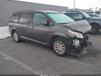  Salvage Toyota Sienna