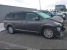 Toyota Sienna Limited V6 7 Passenger Image 10