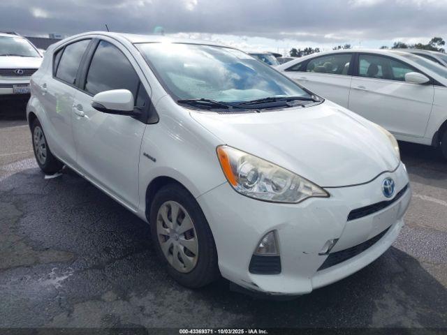  Salvage Toyota Prius c