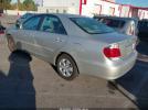 Toyota Camry Le Image 10
