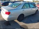 Toyota Camry Le Image 2