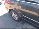 Chrysler Town & Country Touring-l Image 9