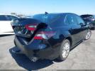 Toyota Camry Le Image 10