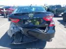 Toyota Camry Le Image 4