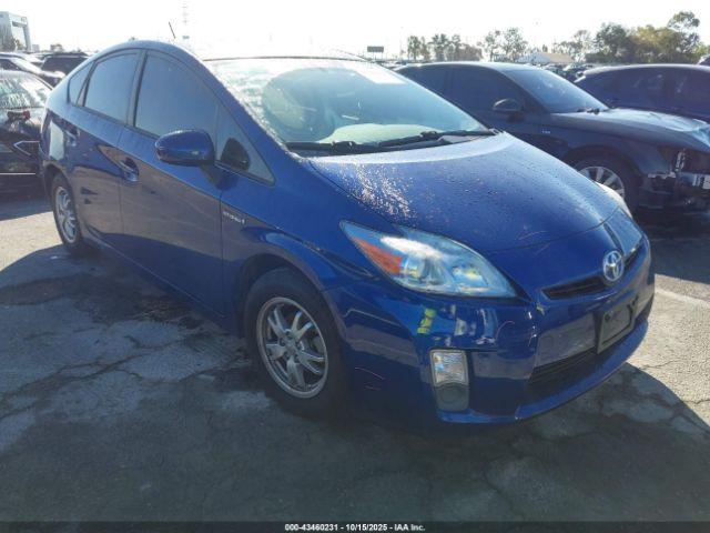  Salvage Toyota Prius