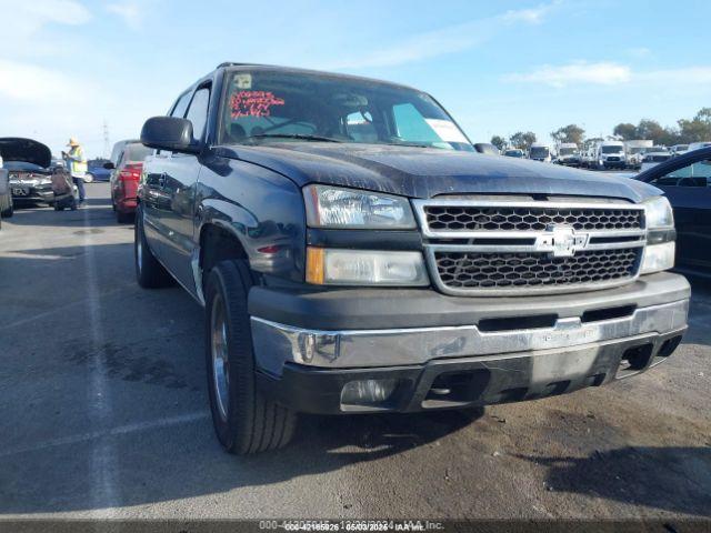  Salvage Chevrolet Avalanche 1500