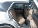 Subaru Outback 2.5i Limited Image 9