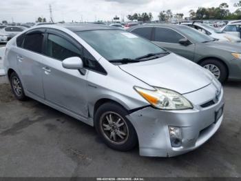  Salvage Toyota Prius