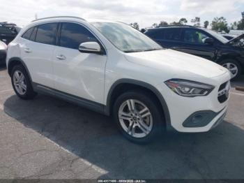  Salvage Mercedes-Benz GLA